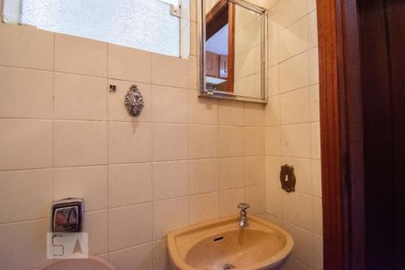 Casa à venda com 400m², 4 quartos e 4 vagasBanheiro de Serviço