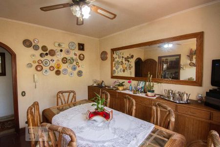 Casa à venda com 400m², 4 quartos e 4 vagasCozinha