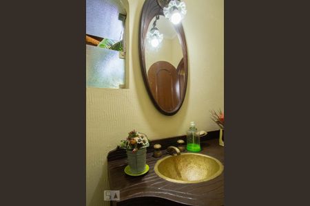 Casa à venda com 400m², 4 quartos e 4 vagasLavabo