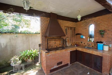 Casa à venda com 400m², 4 quartos e 4 vagasChurrasqueira