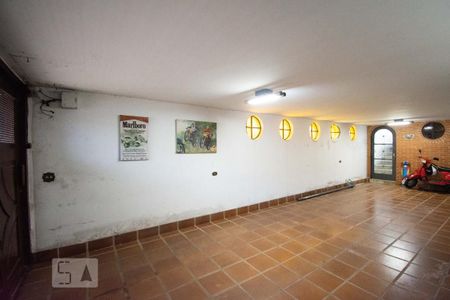 Casa à venda com 400m², 4 quartos e 4 vagasGaragem