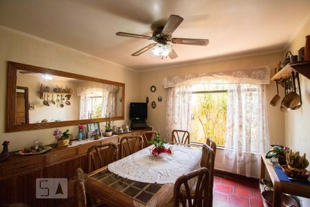 Casa à venda com 400m², 4 quartos e 4 vagasCozinha