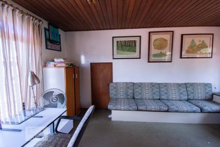 Casa à venda com 400m², 4 quartos e 4 vagasEscritório