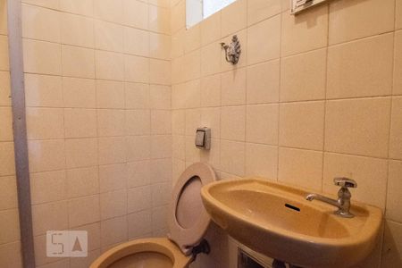 Casa à venda com 400m², 4 quartos e 4 vagasBanheiro de Serviço