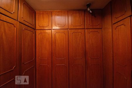 Casa à venda com 400m², 4 quartos e 4 vagasCloset