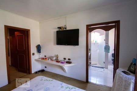 Casa à venda com 400m², 4 quartos e 4 vagassuíte