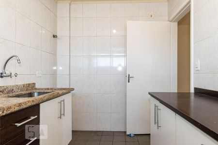 Apartamento para alugar com 67m², 2 quartos e 1 vagaCozinha