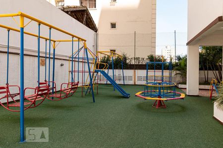 Apartamento para alugar com 67m², 2 quartos e 1 vagaÁrea Comum - Playground