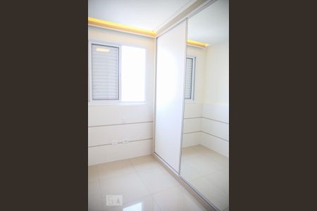 Apartamento para alugar com 59m², 2 quartos e 1 vagaQuarto