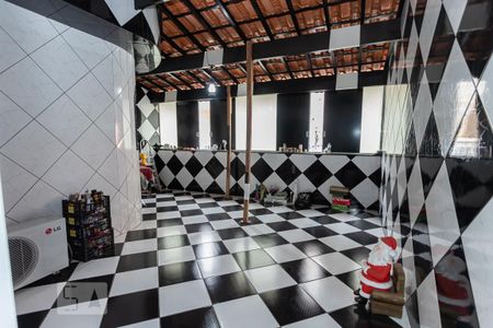 Casa à venda com 350m², 4 quartos e 3 vagasVaranda da suite 1