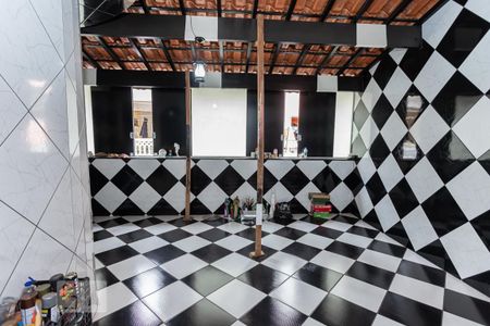 Casa à venda com 350m², 4 quartos e 3 vagasVaranda da suite 1