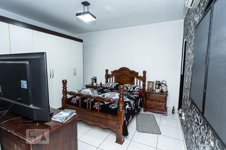 Casa à venda com 350m², 4 quartos e 3 vagasSuite 1