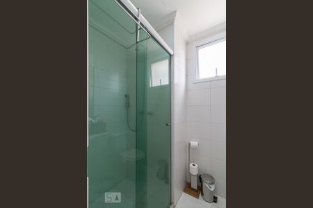 Apartamento à venda com 77m², 3 quartos e 2 vagasBanheiro quarto 3 suíte