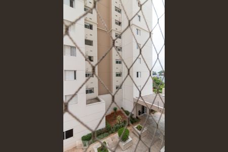 Apartamento à venda com 77m², 3 quartos e 2 vagasVista quarto 2