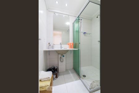 Apartamento à venda com 77m², 3 quartos e 2 vagasBanheiro social