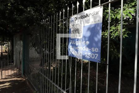 Casa à venda com 120m², 2 quartos e 1 vagaFachada