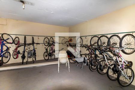 Casa à venda com 92m², 2 quartos e 1 vaga Casa à venda com 92m², 2 quartos e 1 vagaÁrea Comum - Bicicletário