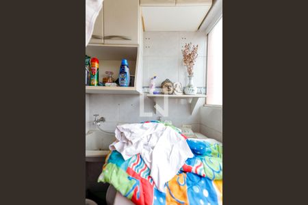 Casa à venda com 92m², 2 quartos e 1 vagaÁrea de Serviço