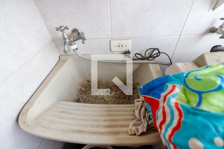 Casa à venda com 92m², 2 quartos e 1 vagaÁrea de Serviço