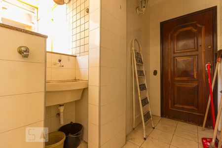 Apartamento para alugar com 98m², 3 quartos e 1 vaga Apartamento para alugar com 98m², 3 quartos e 1 vagaDetalhe da área de serviço