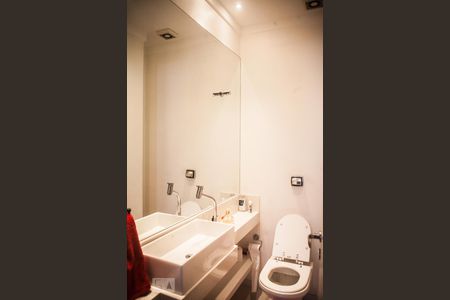 Apartamento à venda com 174m², 3 quartos e 2 vagasBanheiro