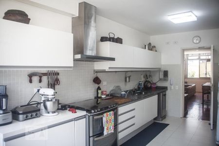 Apartamento à venda com 174m², 3 quartos e 2 vagasCozinha