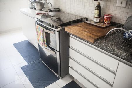 Apartamento à venda com 174m², 3 quartos e 2 vagasCozinha - Armários