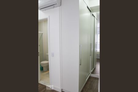 Banheiro da Suíte 1 de apartamento para alugar com 2 quartos, 91m² em Jardim Pau Preto, Indaiatuba