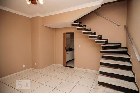 Sala de casa para alugar com 2 quartos, 80m² em Lins de Vasconcelos, Rio de Janeiro