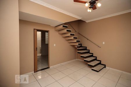 Sala de casa para alugar com 2 quartos, 80m² em Lins de Vasconcelos, Rio de Janeiro