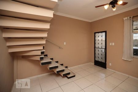 Sala de casa para alugar com 2 quartos, 80m² em Lins de Vasconcelos, Rio de Janeiro