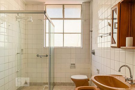 Apartamento à venda com 111m², 2 quartos e sem vagaBanheiro