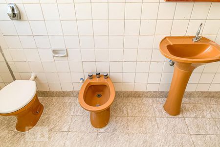 Apartamento à venda com 111m², 2 quartos e sem vagaBanheiro