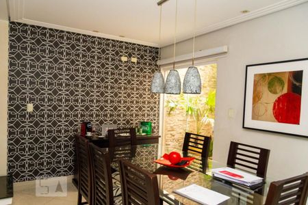 Casa à venda com 288m², 4 quartos e 4 vagasSala de Jantar