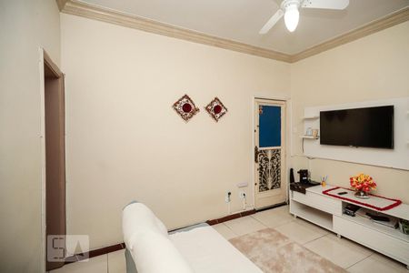 Apartamento para alugar com 60m², 2 quartos e sem vagaSala