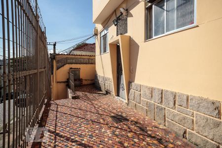 Apartamento para alugar com 60m², 2 quartos e sem vagaÁrea Comum Frente