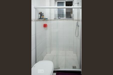 Apartamento para alugar com 60m², 2 quartos e sem vagaBanheiro