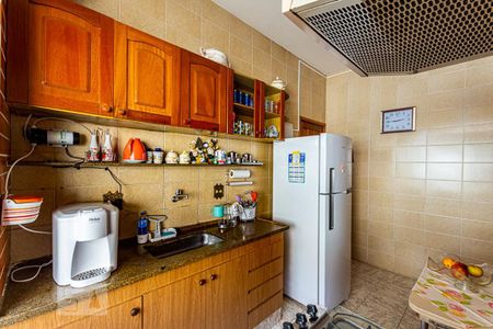 Apartamento à venda com 82m², 3 quartos e sem vagaCozinha 