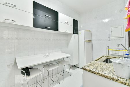 Apartamento à venda com 96m², 2 quartos e 1 vagaCozinha