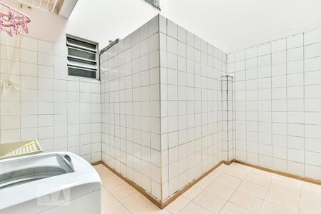 Apartamento à venda com 96m², 2 quartos e 1 vagaQuintal / Área de Serviço