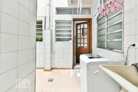 Apartamento à venda com 96m², 2 quartos e 1 vagaQuintal / Área de Serviço