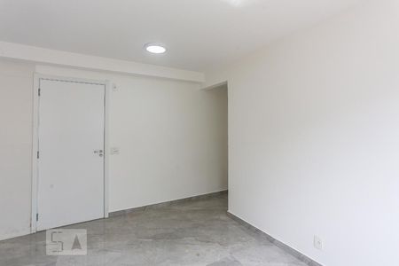 Sala de Estar de Apartamento com 2 quartos, 48m² Jardim Éster Yolanda