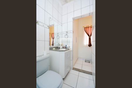 Casa à venda com 197m², 5 quartos e 2 vagasBanheiro da Suíte