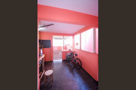 Casa à venda com 197m², 5 quartos e 2 vagasÁrea de Serviço 2