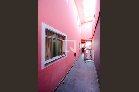 Casa à venda com 197m², 5 quartos e 2 vagasCorredor Lateral