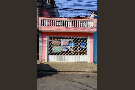 Casa à venda com 197m², 5 quartos e 2 vagasFachada