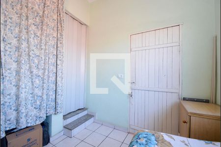 Casa à venda com 197m², 5 quartos e 2 vagasQuarto 3