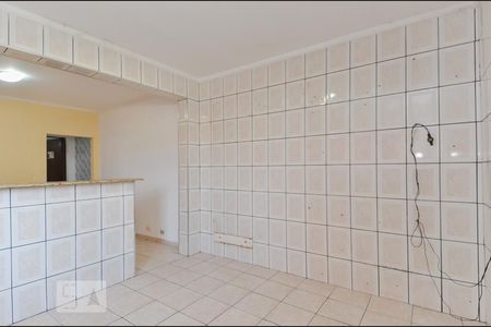 Casa à venda com 197m², 5 quartos e 2 vagasCozinha - Edícula