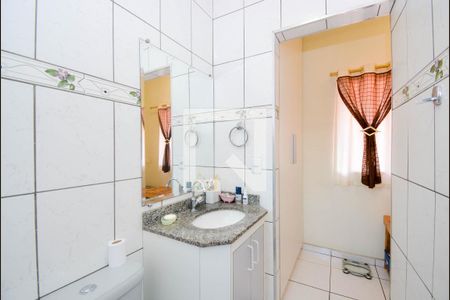 Casa à venda com 197m², 5 quartos e 2 vagasBanheiro da Suíte