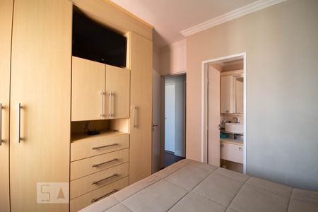 Suíte de apartamento para alugar com 3 quartos, 75m² em Piratininga, Osasco